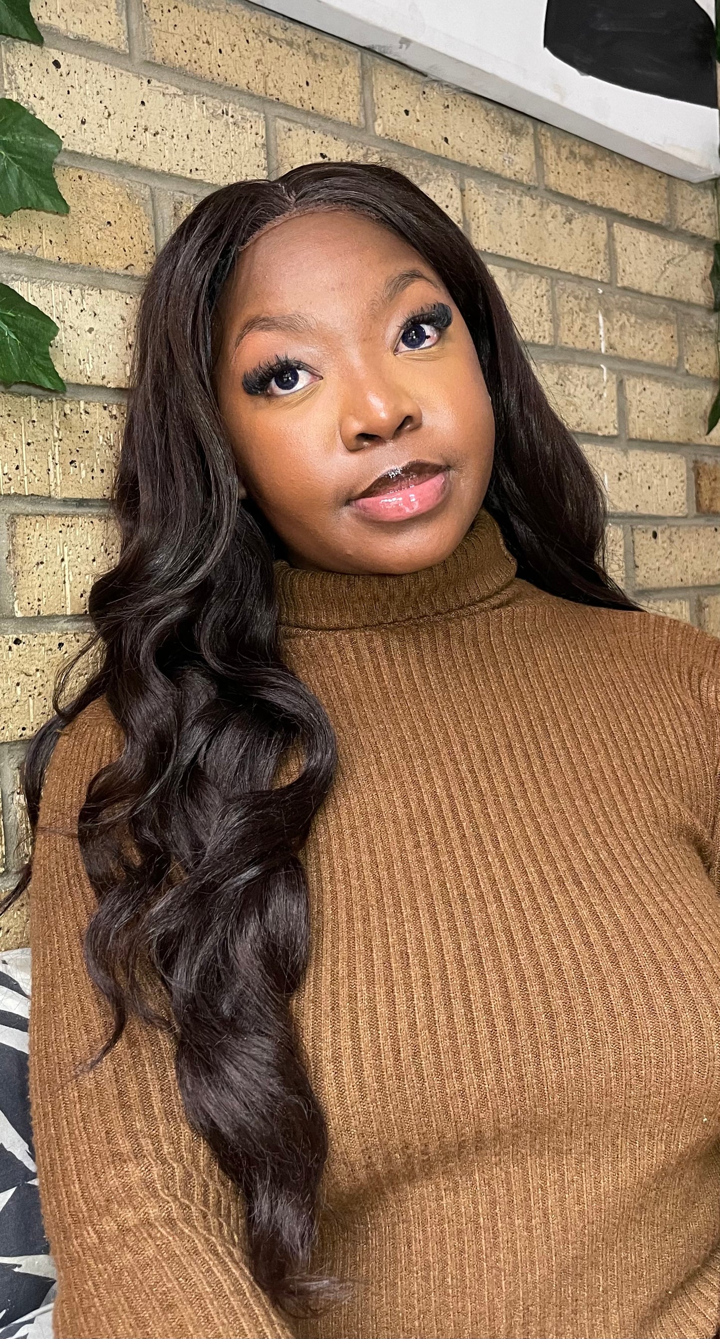 Wavy, black colour 2 wig, 4x4 closure T-lace