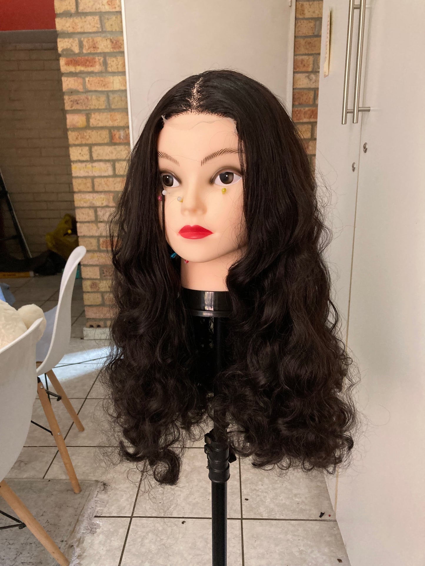 Black 26 inch. 4x4 T-closure. Soft curls.