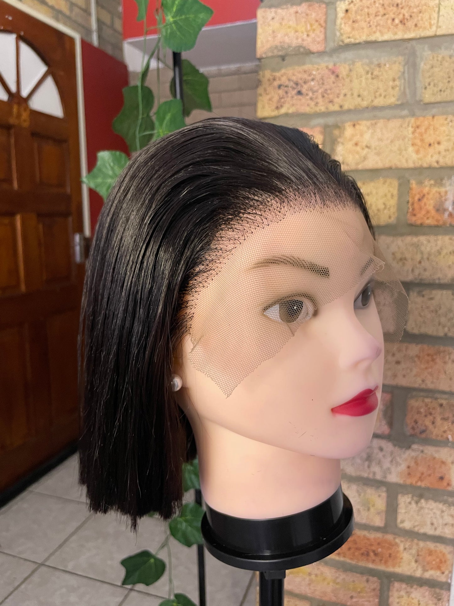 Bob 10 inch, human hair 13x5