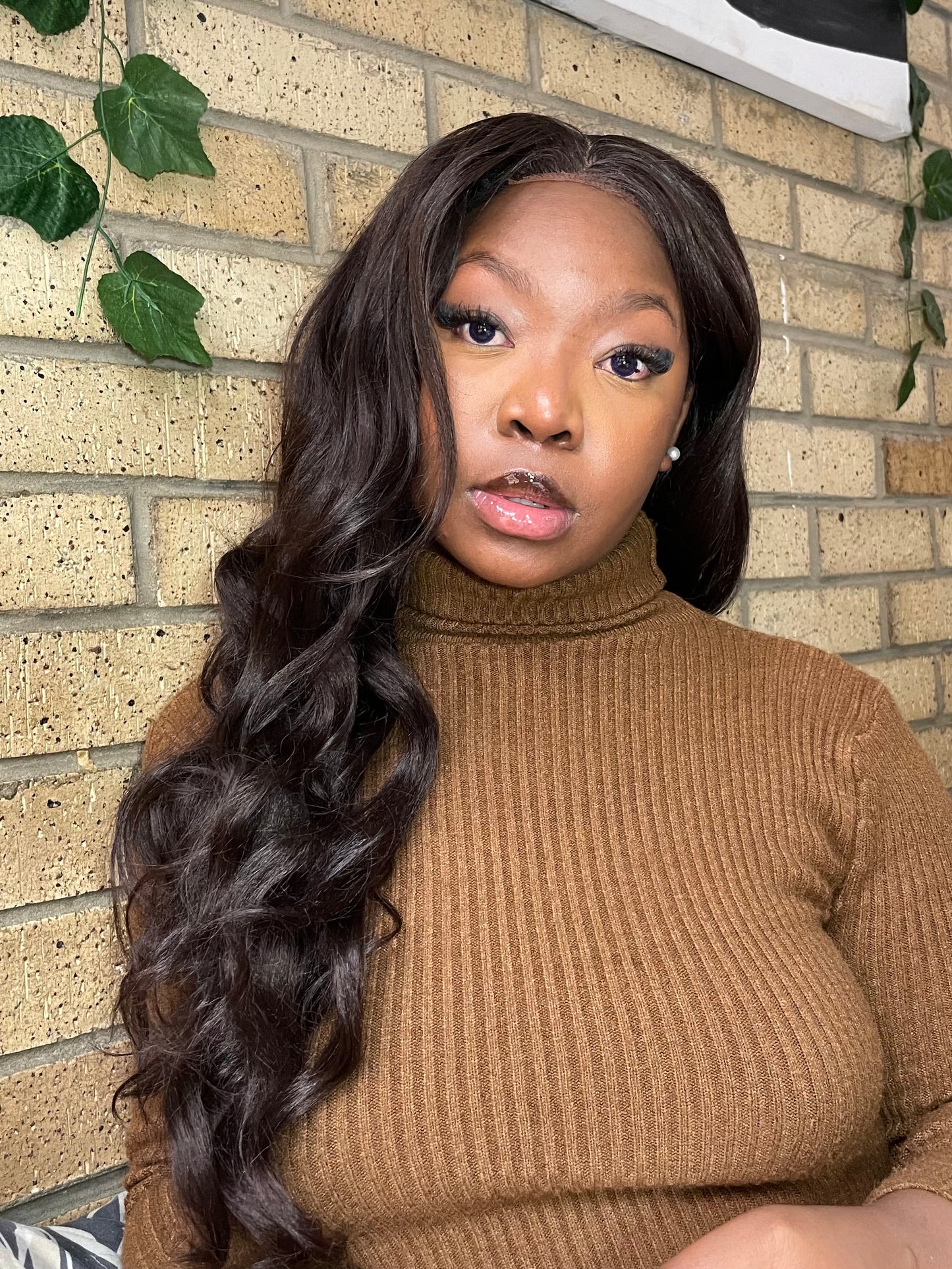 Wavy, black colour 2 wig, 4x4 closure T-lace