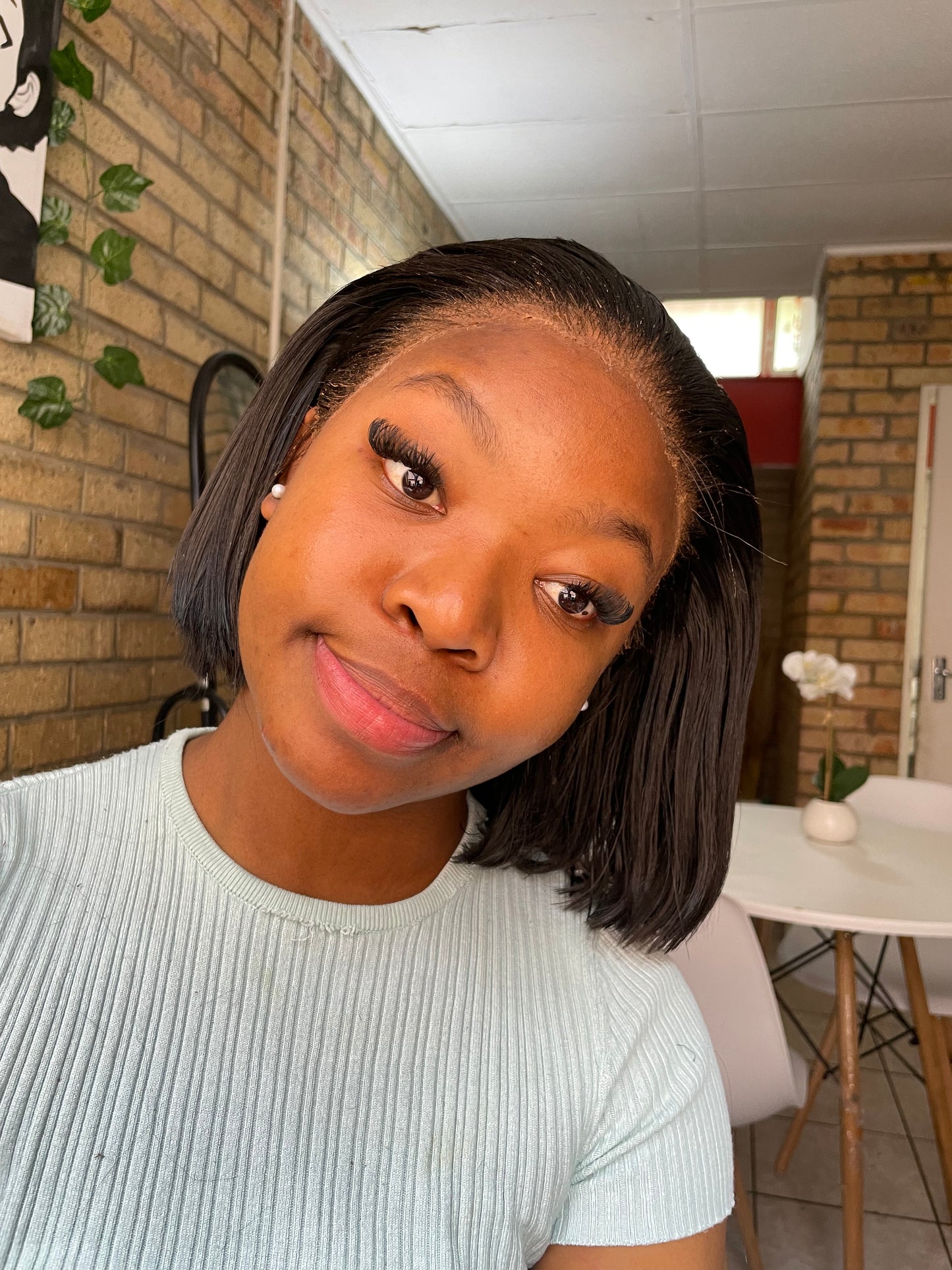 8inch bob, 13x4 lace, human hair blend.