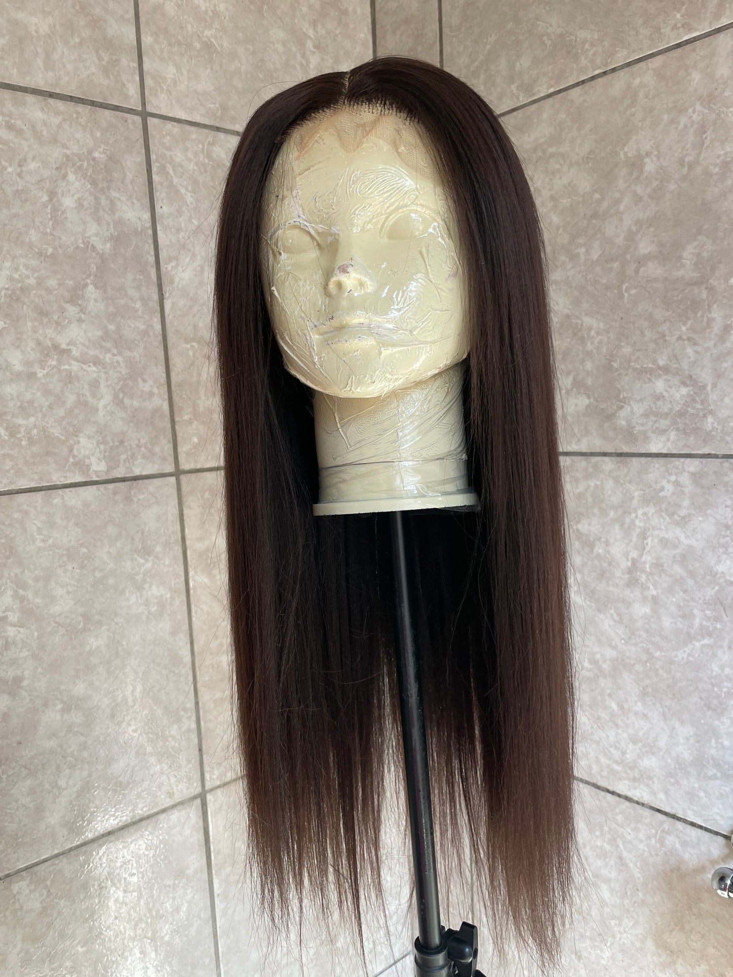 Brown straight wig. 4x4 T-lace. 26 inches