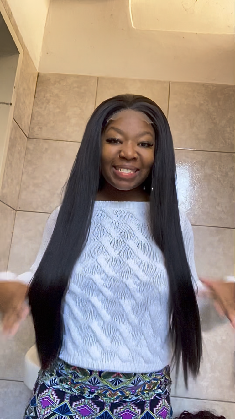 Black 28 inch wig. 5x5 closure